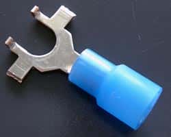 Solderless Crimp Terminals 0.3 Flanged Spade Blue Stud 10 Connectors - click for details