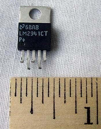 LM2941CT 1A Adj Low Drop Out Voltage Regulators - click for details