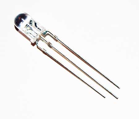 Red and Blue 5mm Bicolor LED Lamp 5019R1B2C-DSA - click for details