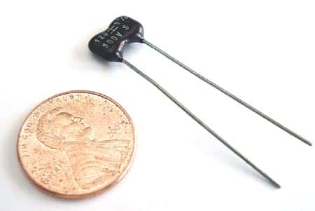 120pF 500V 5% Radial Dipped Mica Capacitors  Dip - click for details