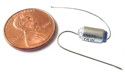 3900pF 33V 2.5% Polystyrene Capacitor Axial