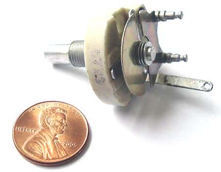 2.5pF - 5.0pF Trimmer Capacitor Vintage Caps