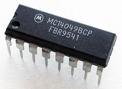 MC14049BCP Hex Buffer IC Motorola®