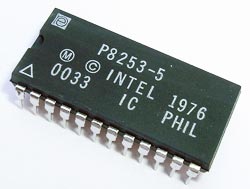 P8253-5 Programmable Interval Timer IC Intel