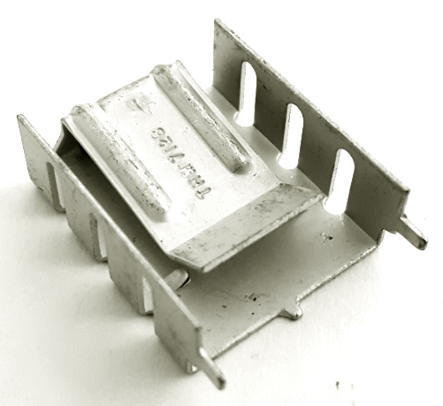 Aavid Thermalloy THM6230B TO-220 Heatsink with Tabs