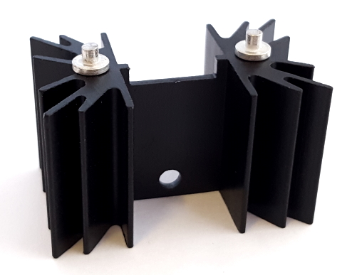 TO-218 TO-247 Heatsink w Pins Short Aavid Thermalloy® 5290 Series