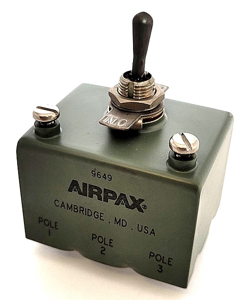 20A 240VAC 50VDC Magnetic Circuit Breaker Airpax™ AP-112 MIL M39019&#47;05-258