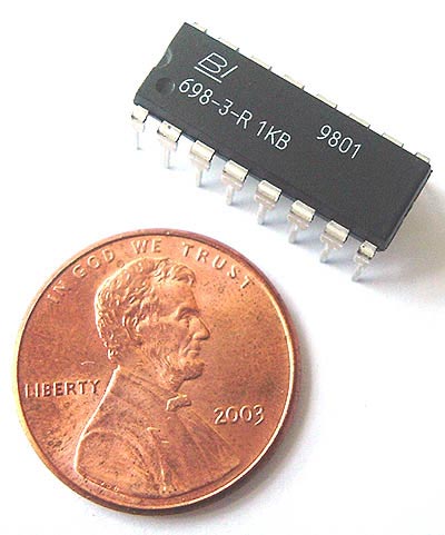 1K ohm 0.1&#37; 16 Pin DIP Resistor Network 698-3-R1KB